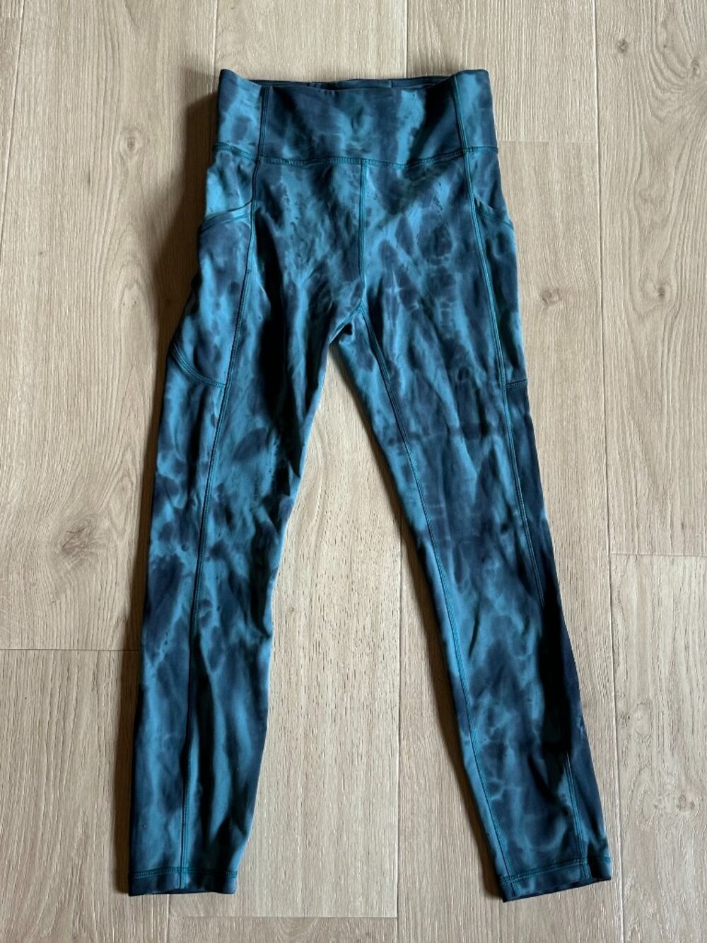 Lululemon Invigorate High-Rise Tight Leggings 25" *Wash Forest Shibori 4